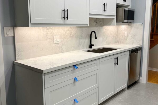 Sink-side - After - with 3 drawers instead of a lower cupboard